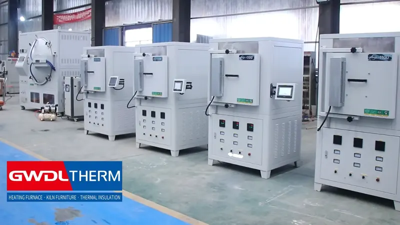 1100c-five-sided-heating-box-furnace-video