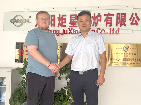 Russian Customers Visit Yuzing to Inspect Equipment, Make Additional Purchases and Finalize Regional Agent Cooperation